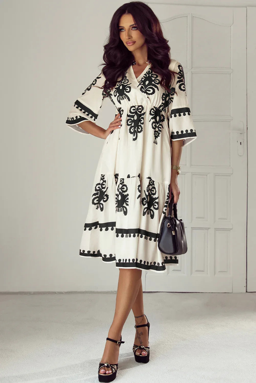 Beige Western Geometric Print 3/4 Sleeve Loose Midi Dress - MarkoFit