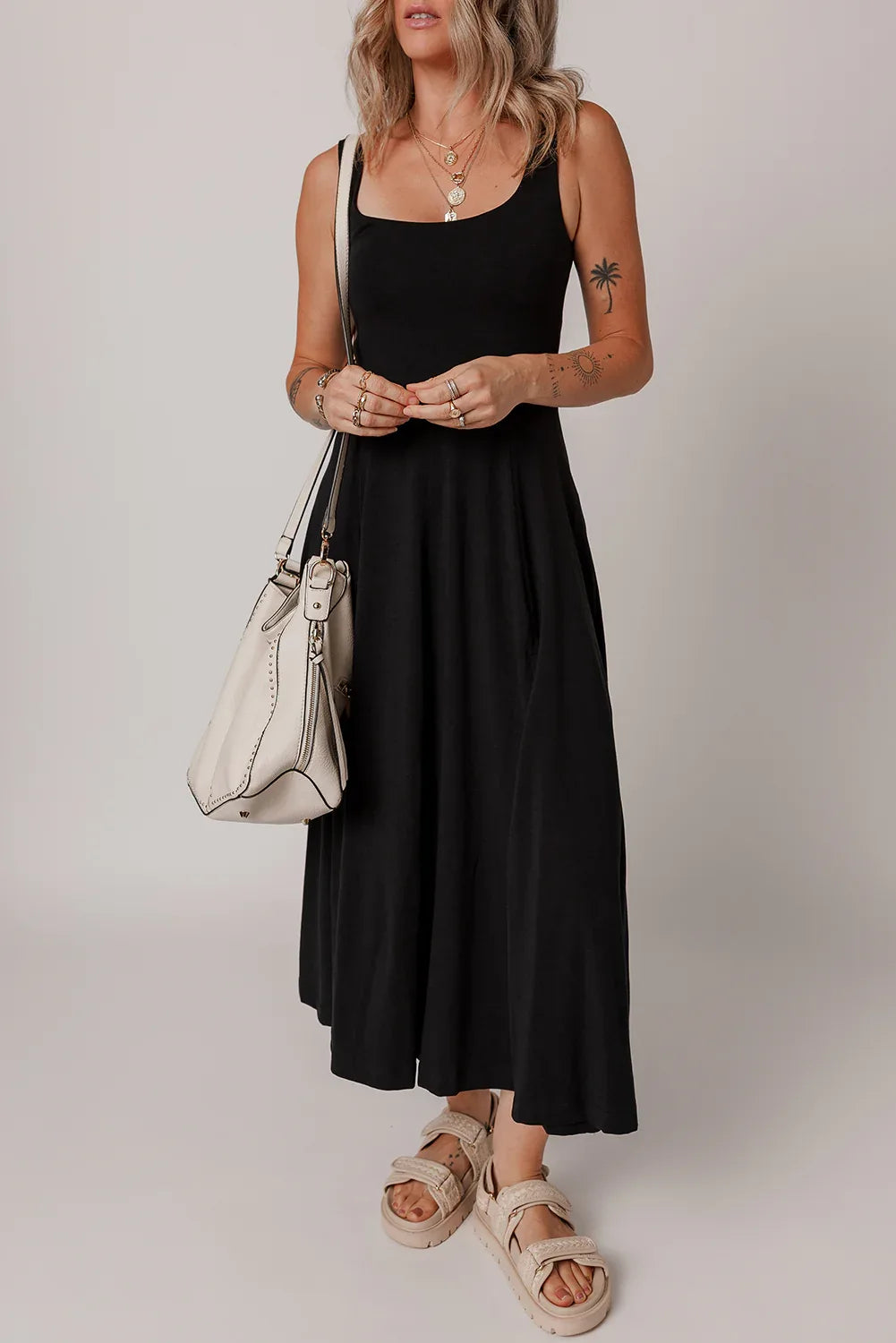 Black Sleeveless Scoop Neck Flared Split Midi Dress - MarkoFit