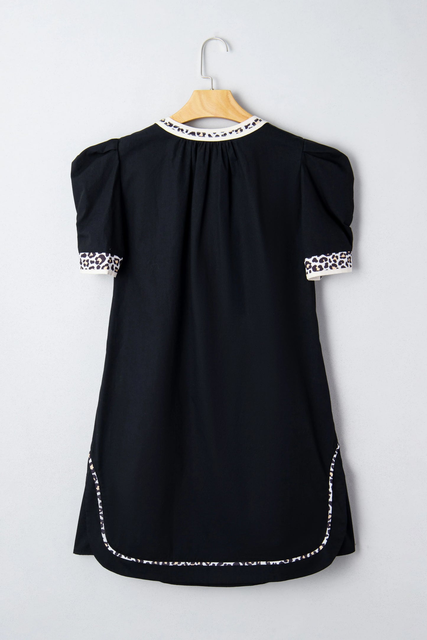 Black Leopard Trim Notched Neck Short Puff Sleeve Shift Mini Dress - MarkoFit