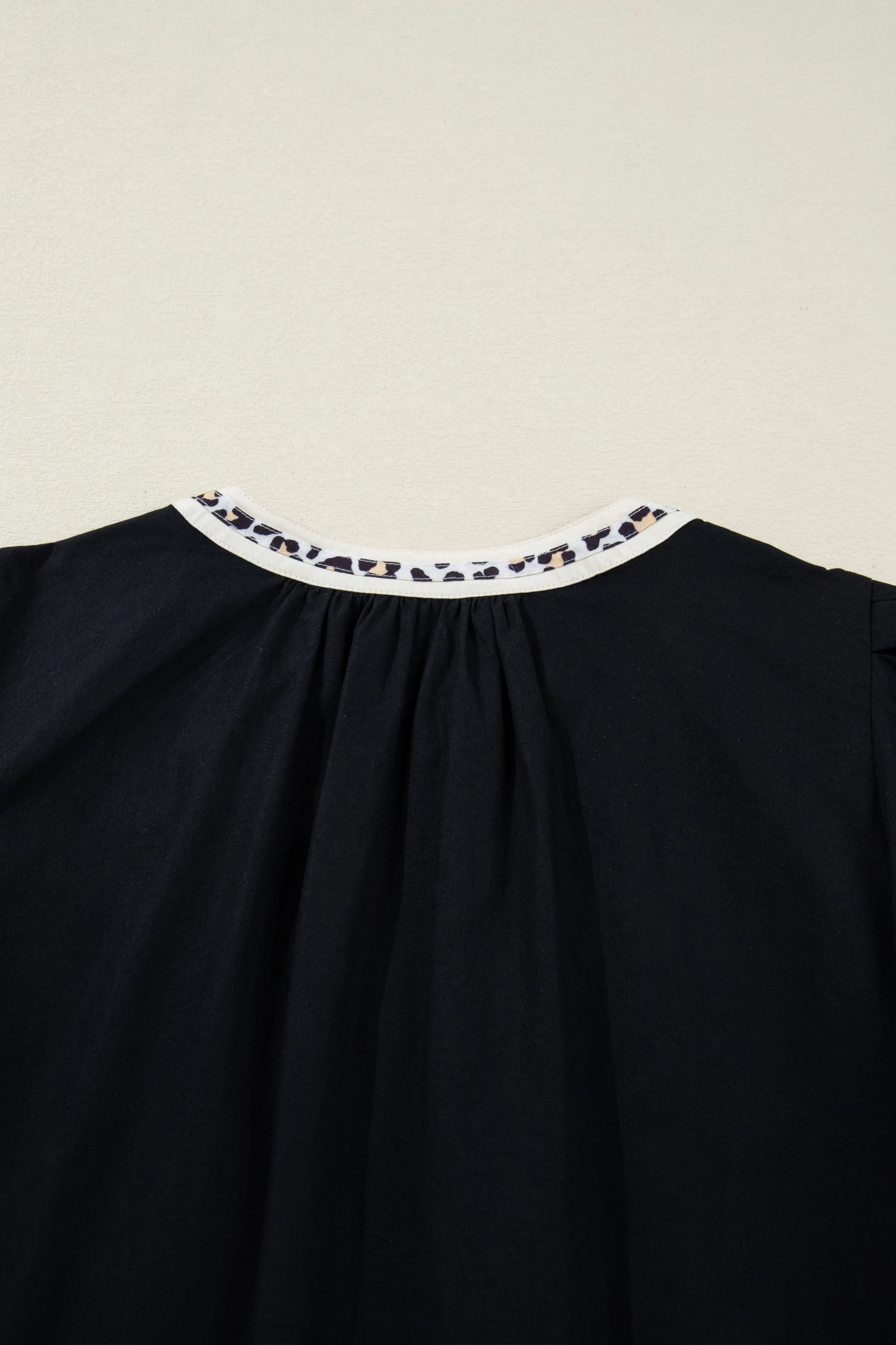 Black Leopard Trim Notched Neck Short Puff Sleeve Shift Mini Dress - MarkoFit