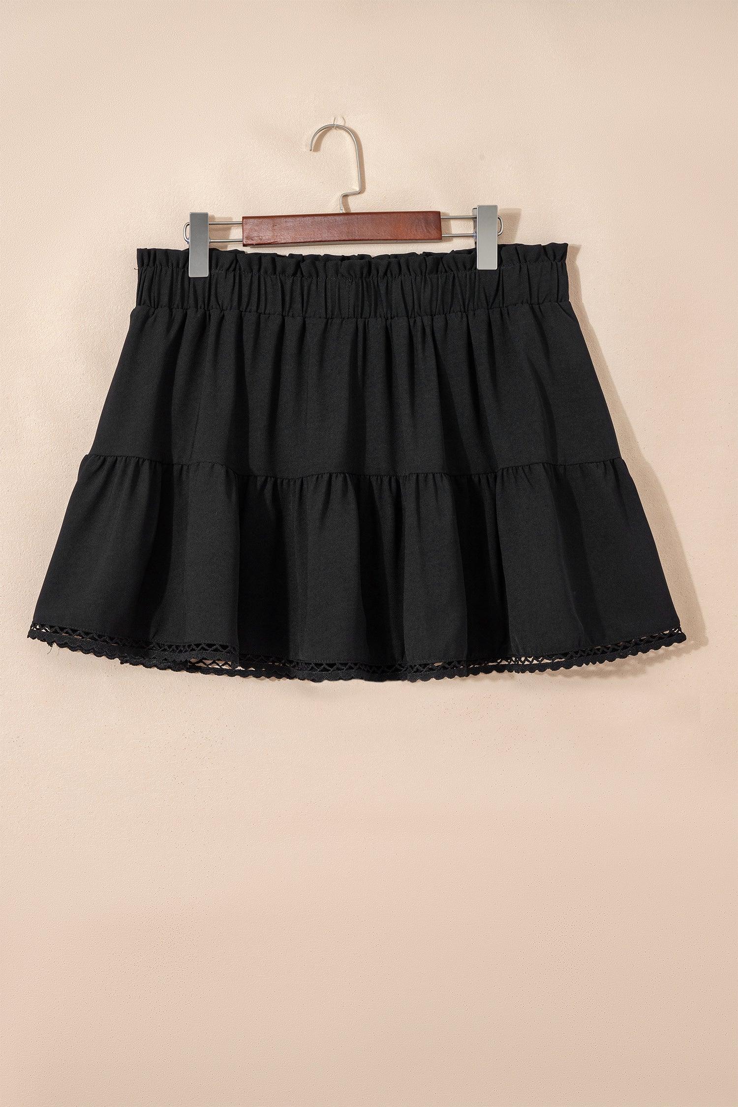 Black Plus Size Frilled Elastic Waist Lace Trim Boho Ruffled Shorts - MarkoFit