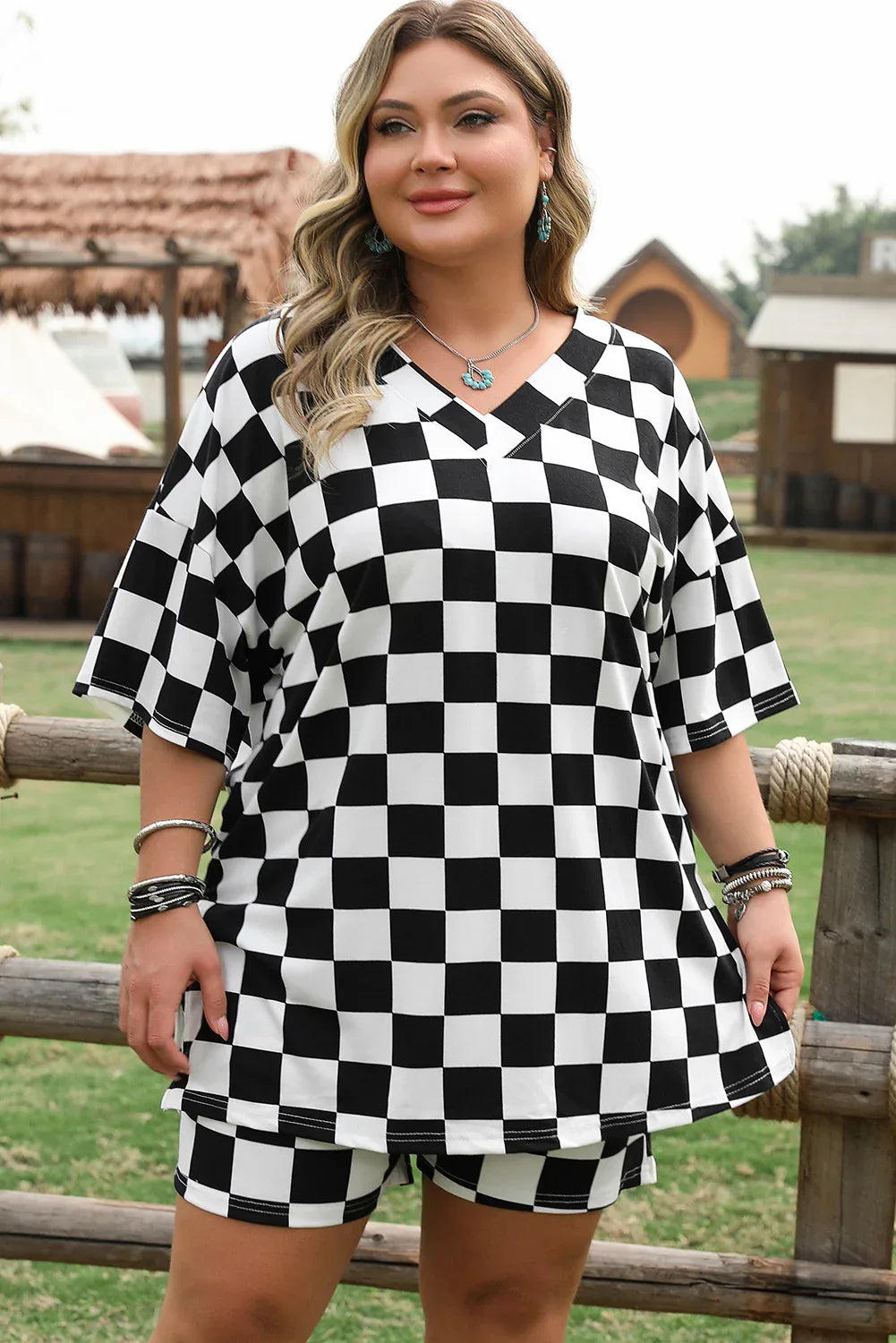 Black Checkered Pattern Tee and Shorts Plus Size Two Piece Set - MarkoFit