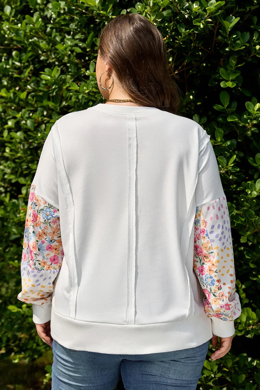 White Plus Size Exposed Seam Detail Contrast Dot Floral Patchwork Sleeve Sweatshirt - MarkoFit