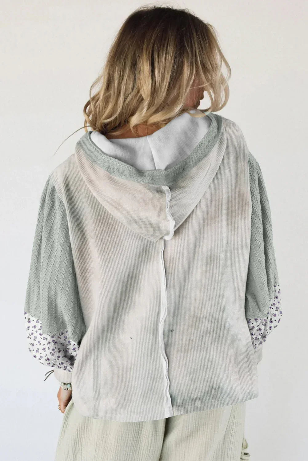 Green Floral Patched Waffle Textured Colorblock V Neck Casual Hooded Top - MarkoFit