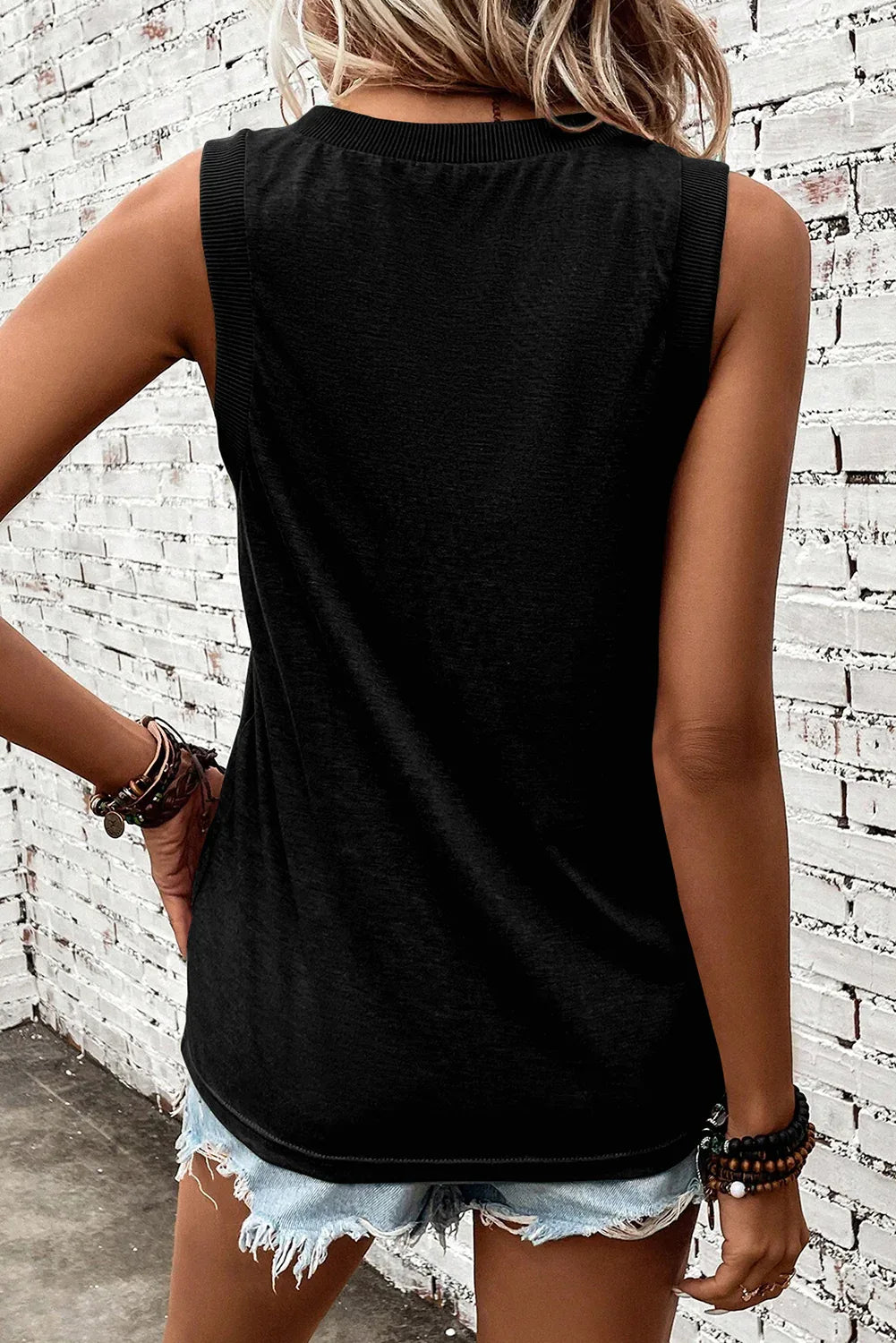 Black Ribbed V Neck Tank - MarkoFit