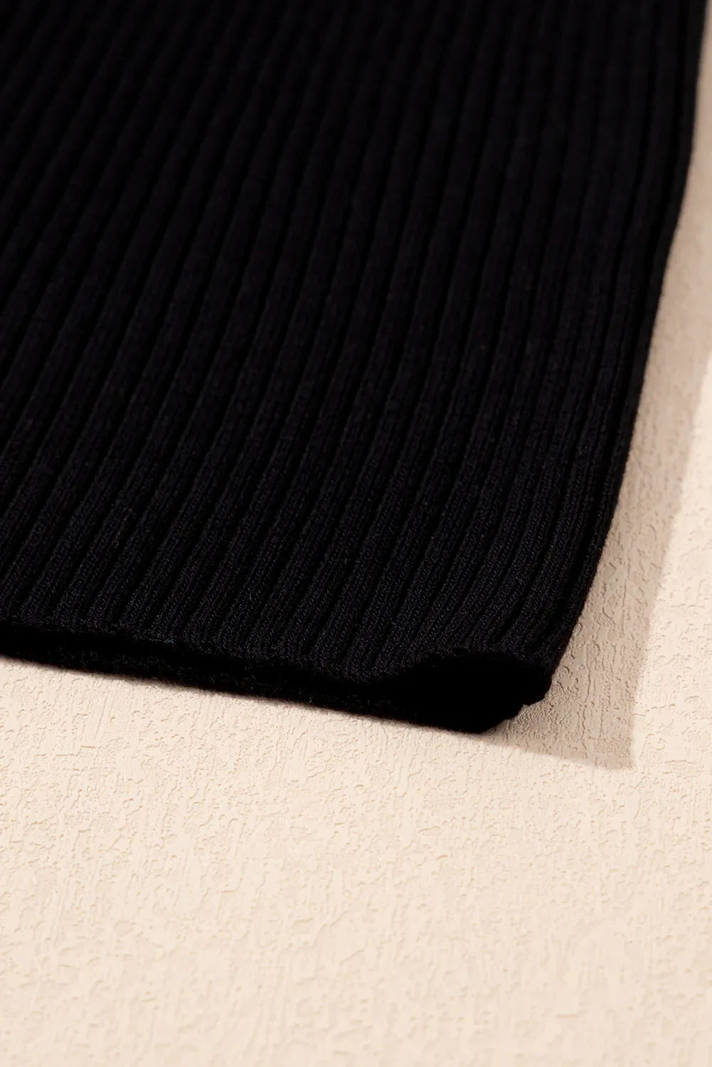 Black Colorblock Edge Ribbed Knit U Neck Tank Top - MarkoFit