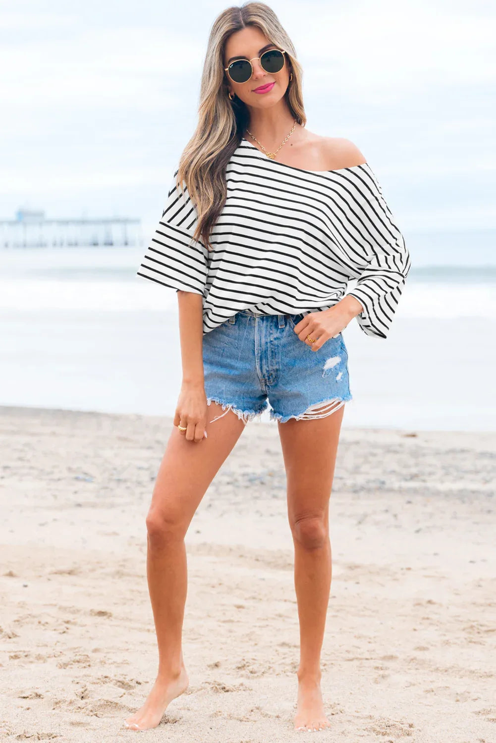 Black Stripe Half Sleeve Scoop Neck Loose Top - MarkoFit