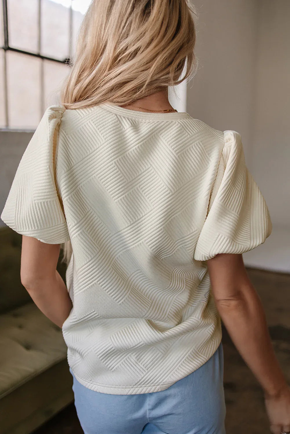 Oatmeal Textured Puff Sleeve T-shirt - MarkoFit